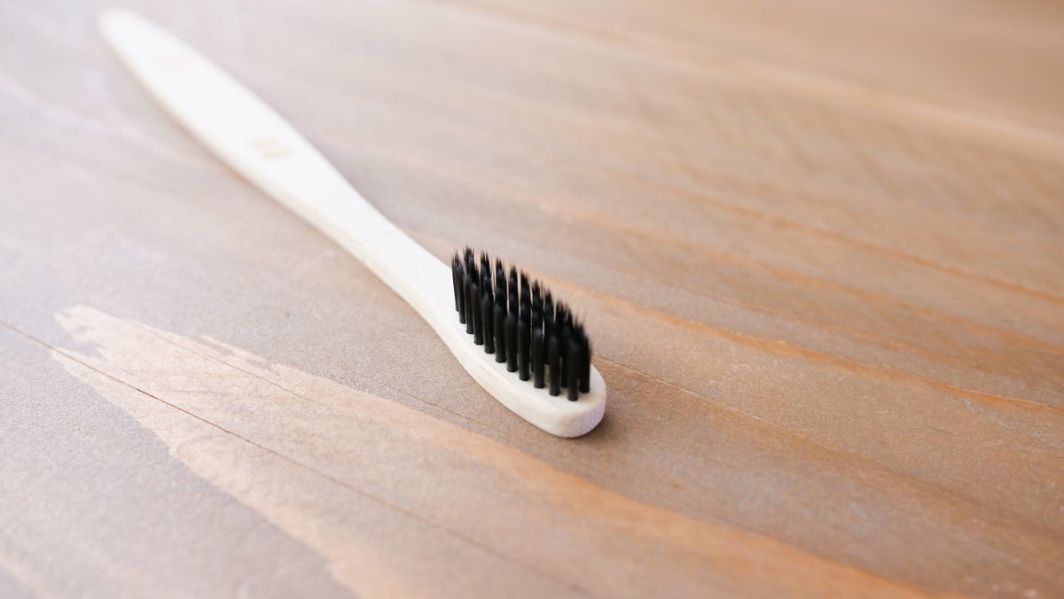 Travel toothbrush bristles