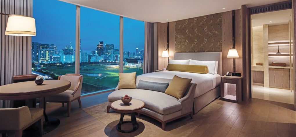 Waldorf Astoria Bangkok Deluxe Bedroom