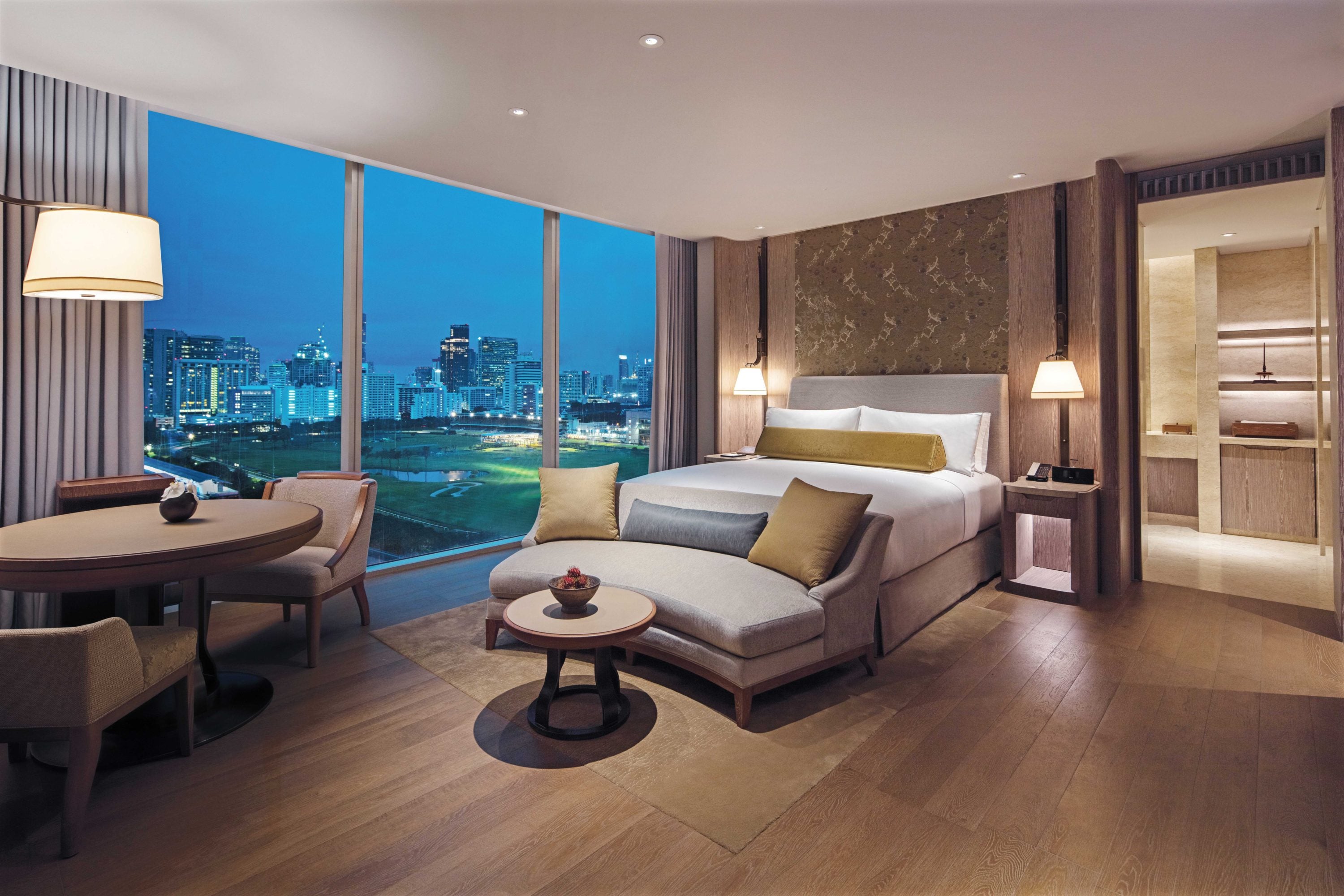 Waldorf Astoria Bangkok Deluxe Bedroom
