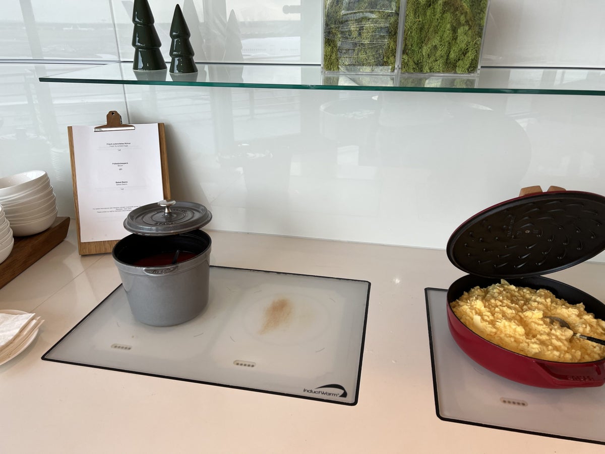 Air Canada Maple Leaf Lounge at FRA eggs