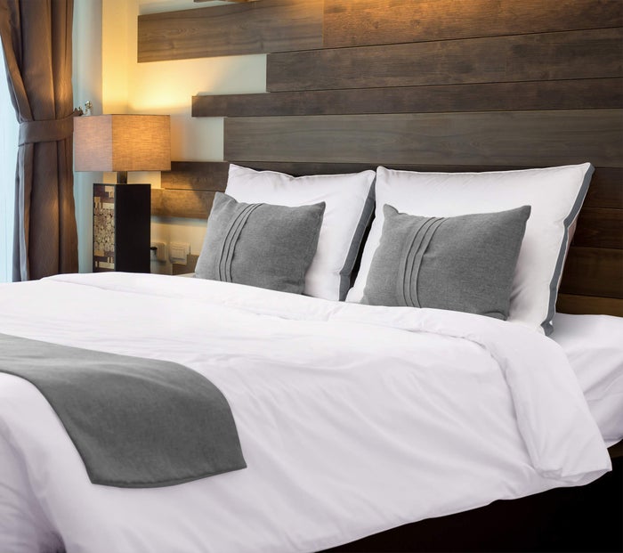 The 10 Best Hotel-style Pillows for Your Bedroom [2024]