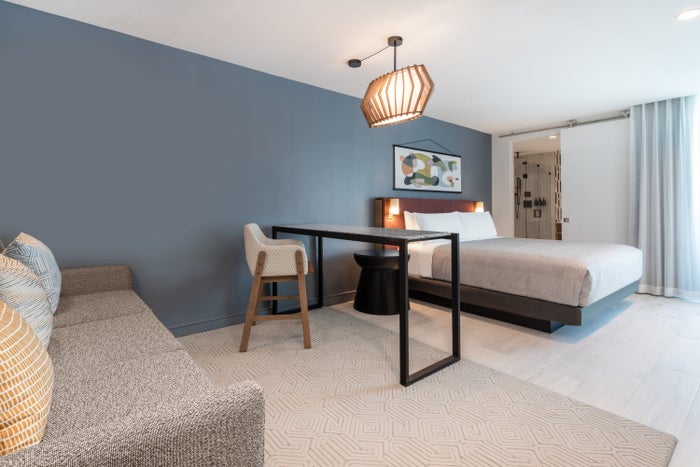 [Expired] Last Call! 165,000-Point Offer for IHG Premier Business Card Is Ending Soon