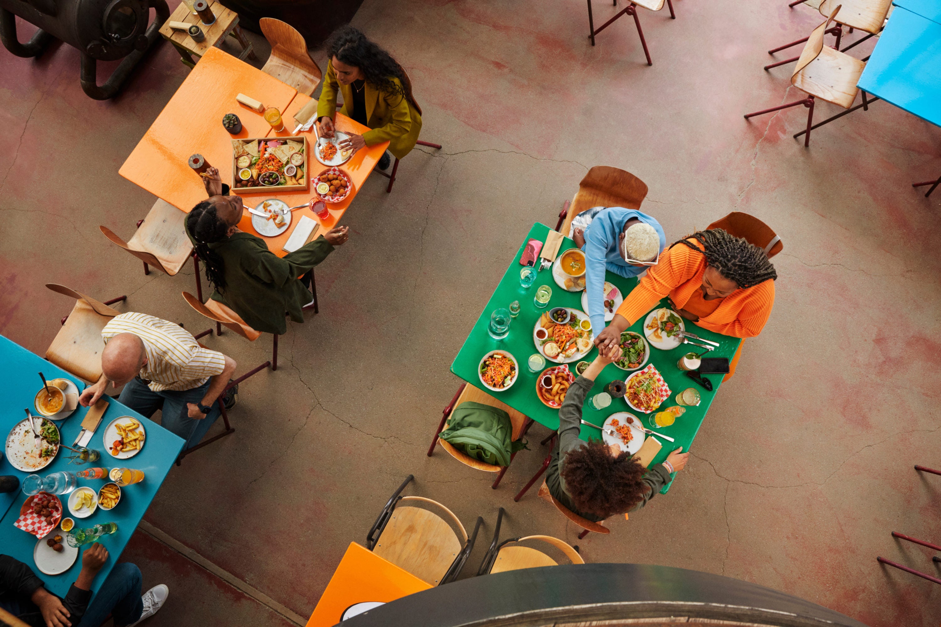 Birdseye view of restaurant dining