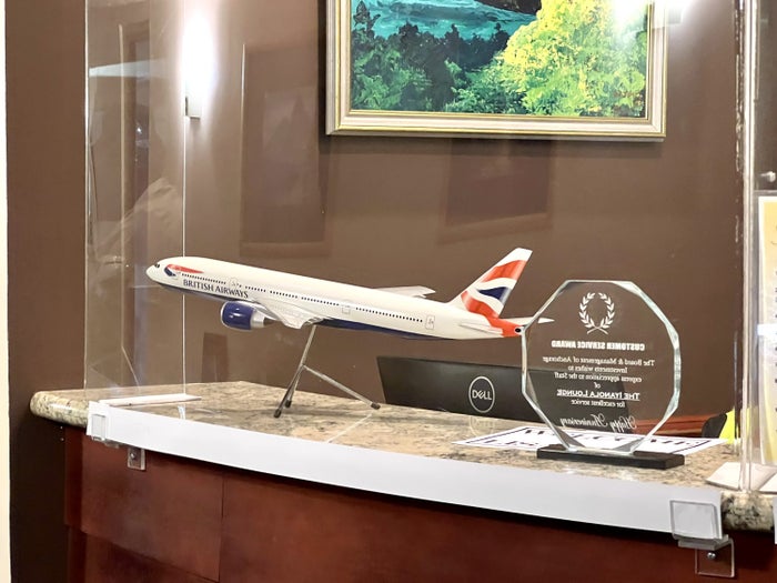 British Airways Boeing 777 200 Club World UVF Iyanola Executive Lounge BA model aircraft