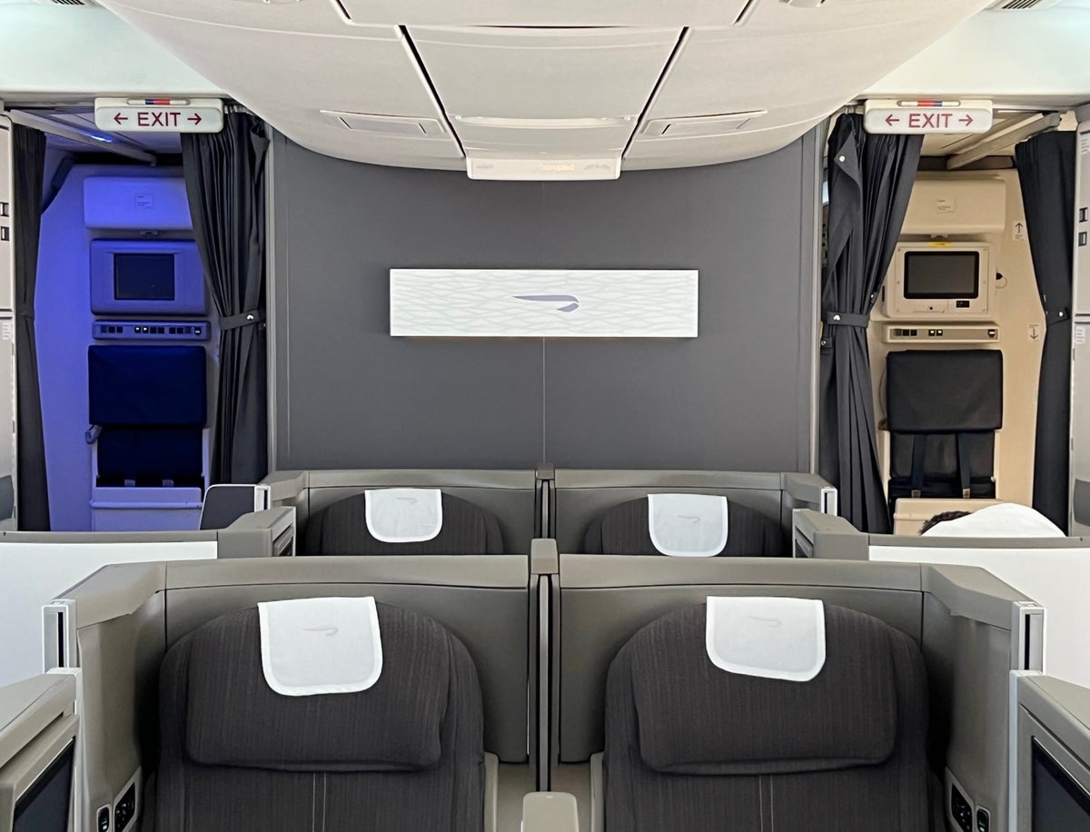 British Airways Boeing 777 200 Club World cabin branding