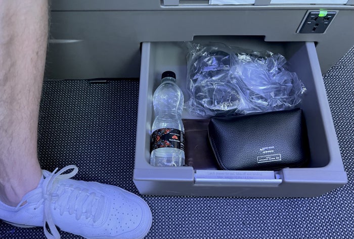 British Airways Boeing 777 200 Club World seat storage