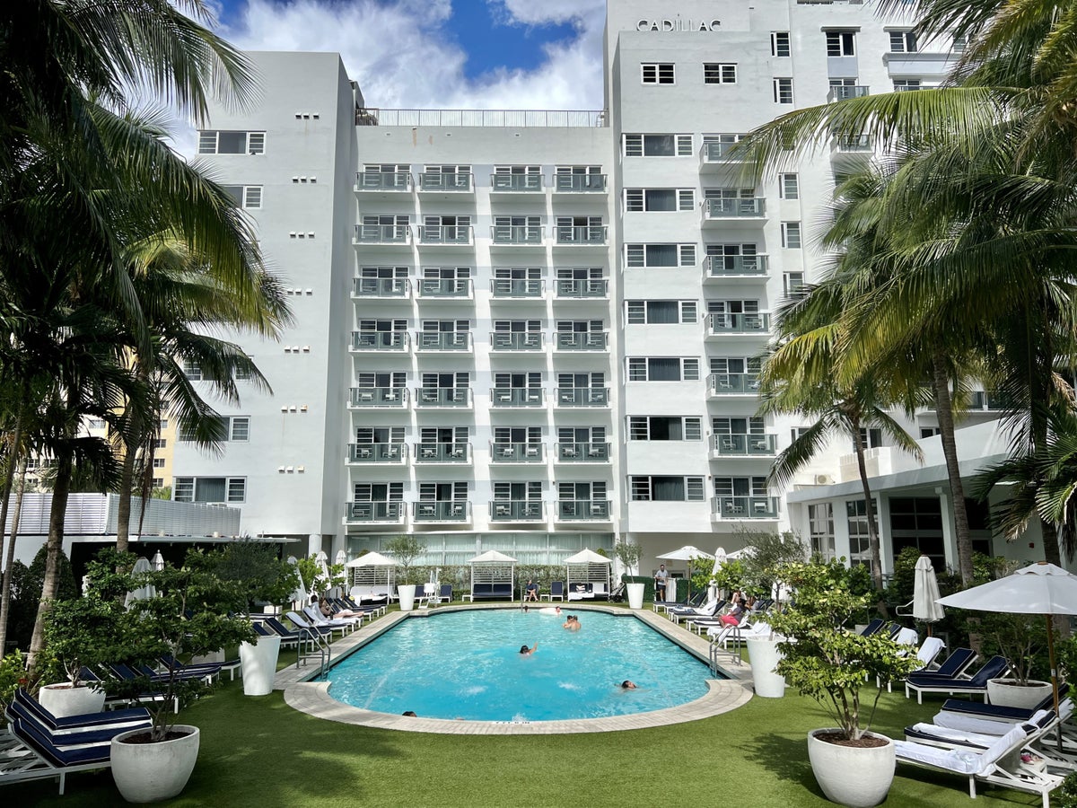 Cadillac Hotel & Beach Club, Miami Beach [In-depth Review]