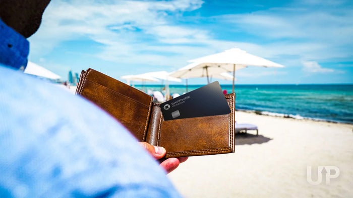 The 10 Best Credit Cards for Trip Delay Insurance and Coverage [2026]