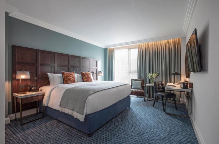 Clayton Hotel