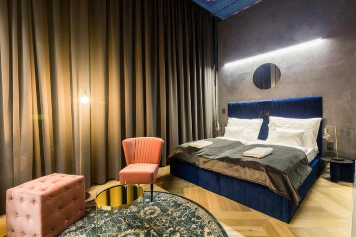 Noble Hotel