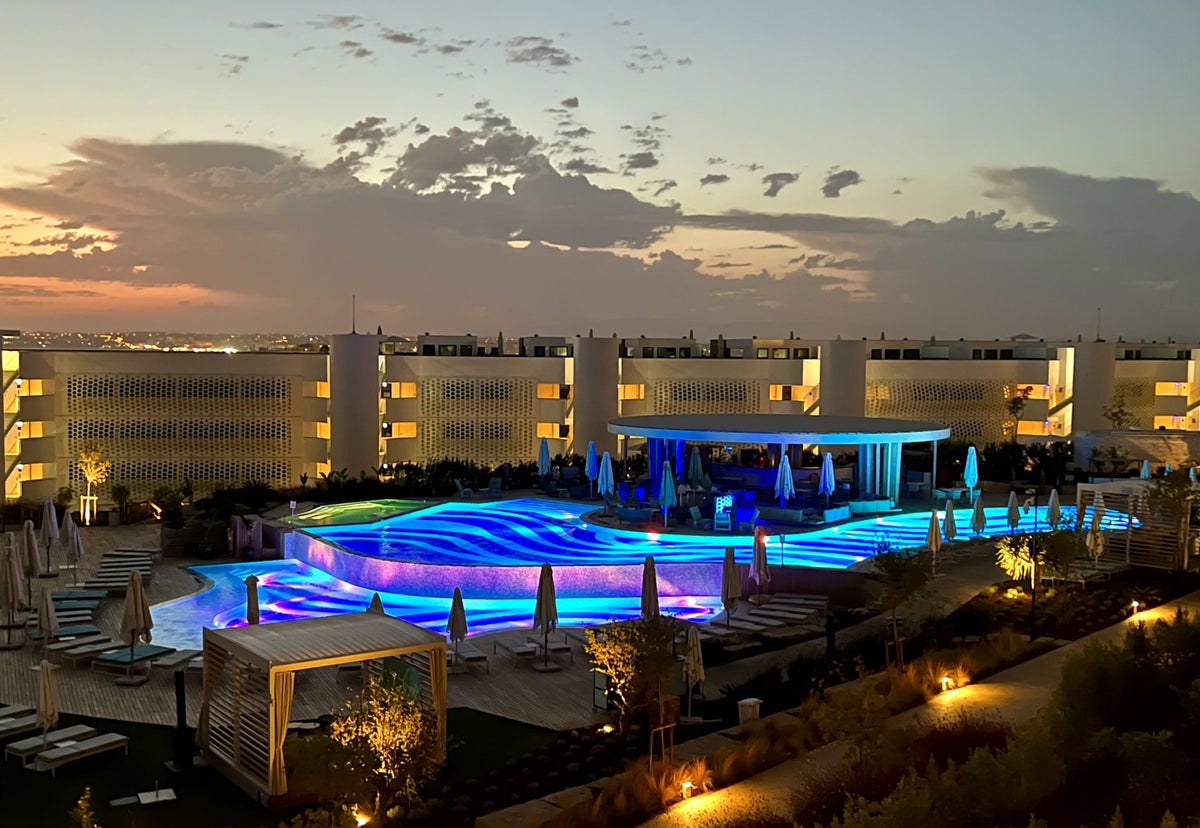 W Algarve Marvellous Residence pool colours at dusk