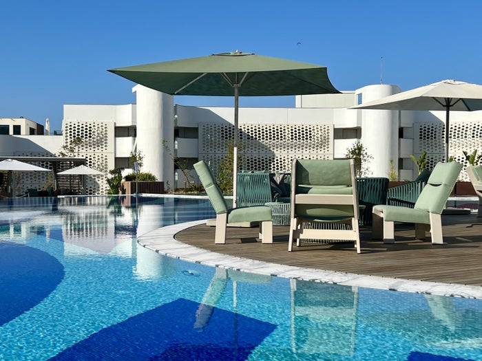 W Algarve Sip @ Wet poolside dining