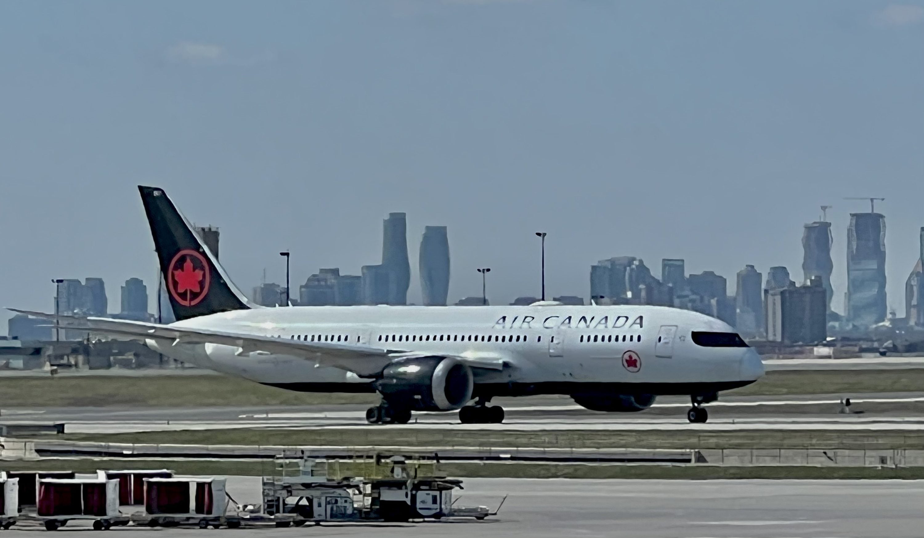 Air Canada Dreamliner at Toronto