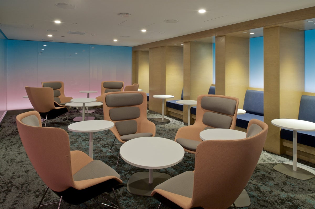 Amex Centurion Lounge LAX Seating
