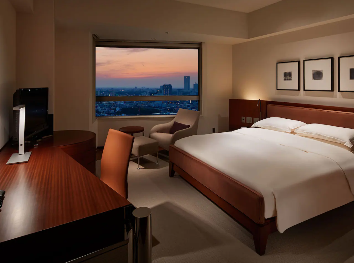 12 Best Grand Hyatt Hotels To Book With Points [For Max Value]