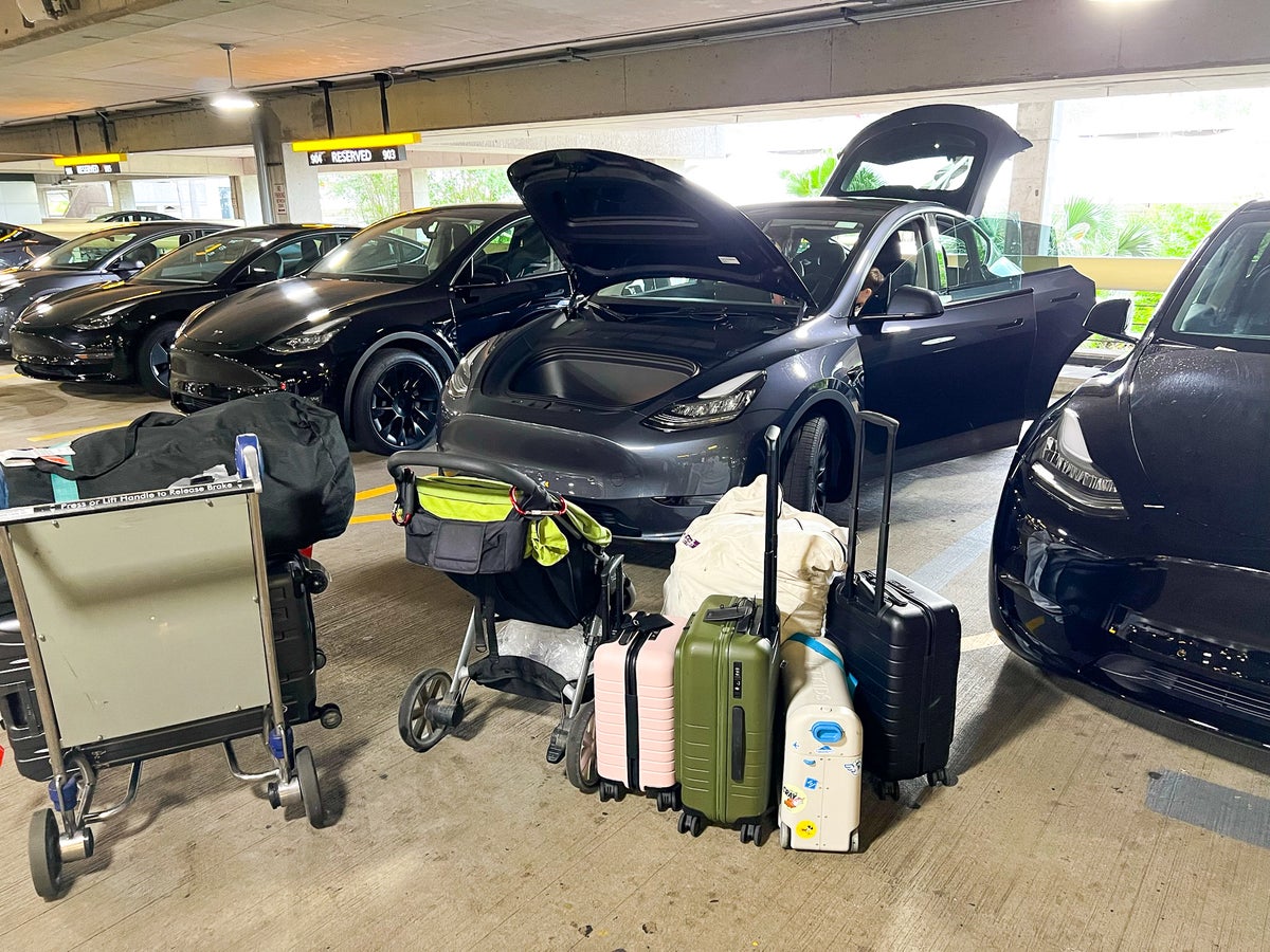 Hertz Tesla Model Y luggage