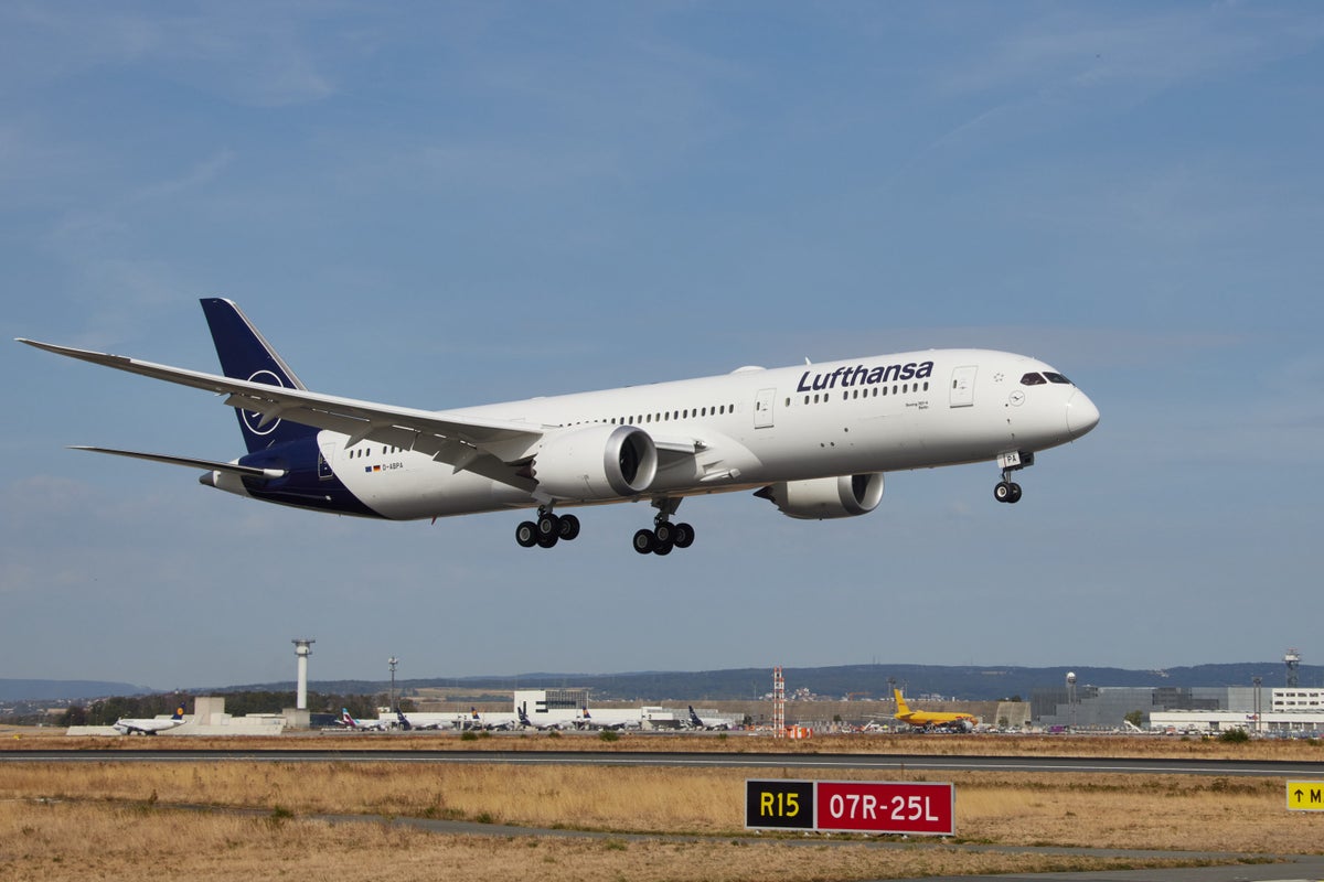 Newark Will Be the First Destination for Lufthansa’s New Boeing 787-9 Dreamliner
