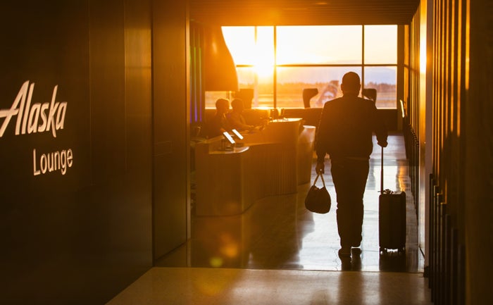 Alaska Airlines Adds New Choice Benefits for Top MVP 100K Tier