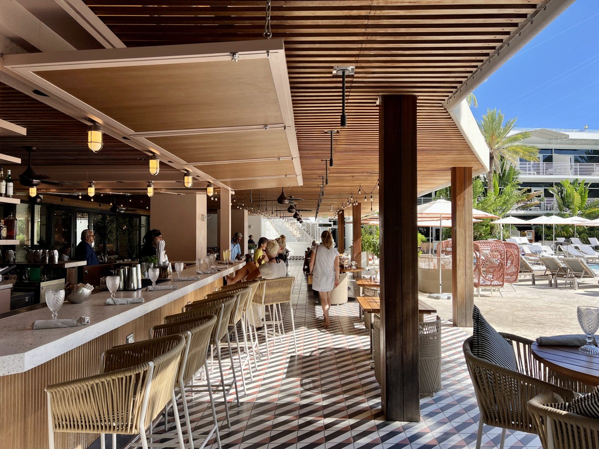 Ritz Carlton South Beach Fuego y Mar Bar Seating