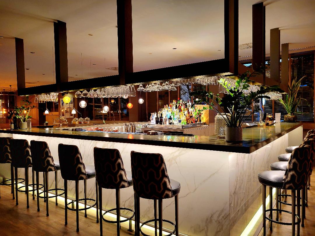 AC Hotel Alicante Bar