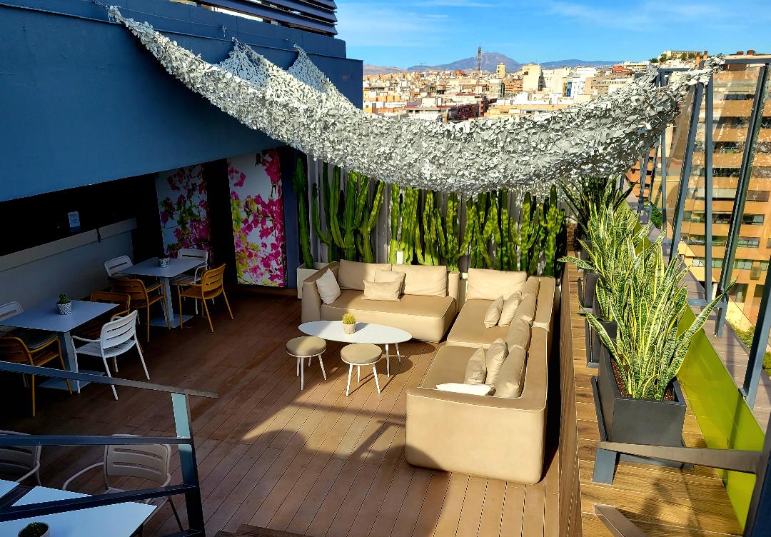 AC Hotel Alicante Rooftop Bar