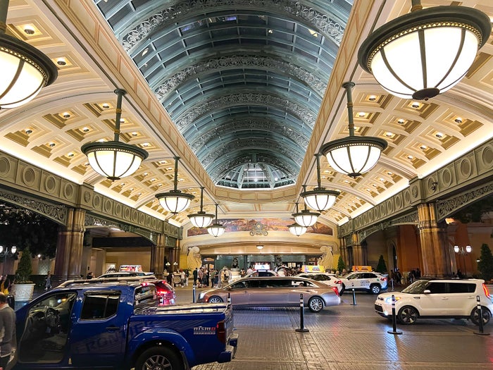 Bellagio Las Vegas valet entrace