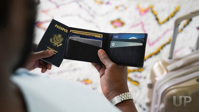 Expert Credit Card Reviews [Travel, Business, Airline, Hotel, Cash-Back and No Annual Fee]