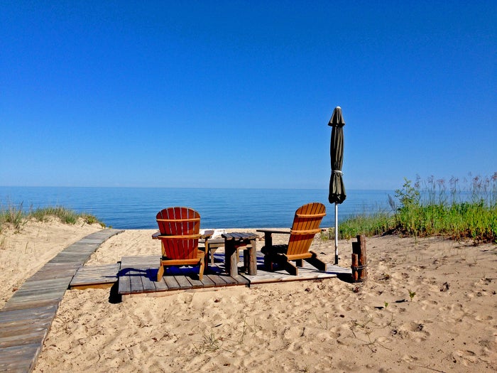 The 22 Best Beaches in Michigan in 2025 [With Detailed Map]