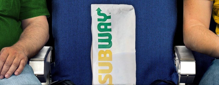 [Expired] Free Subway if You’re Sandwiched in the Middle Seat [Nov. 3 & 4]