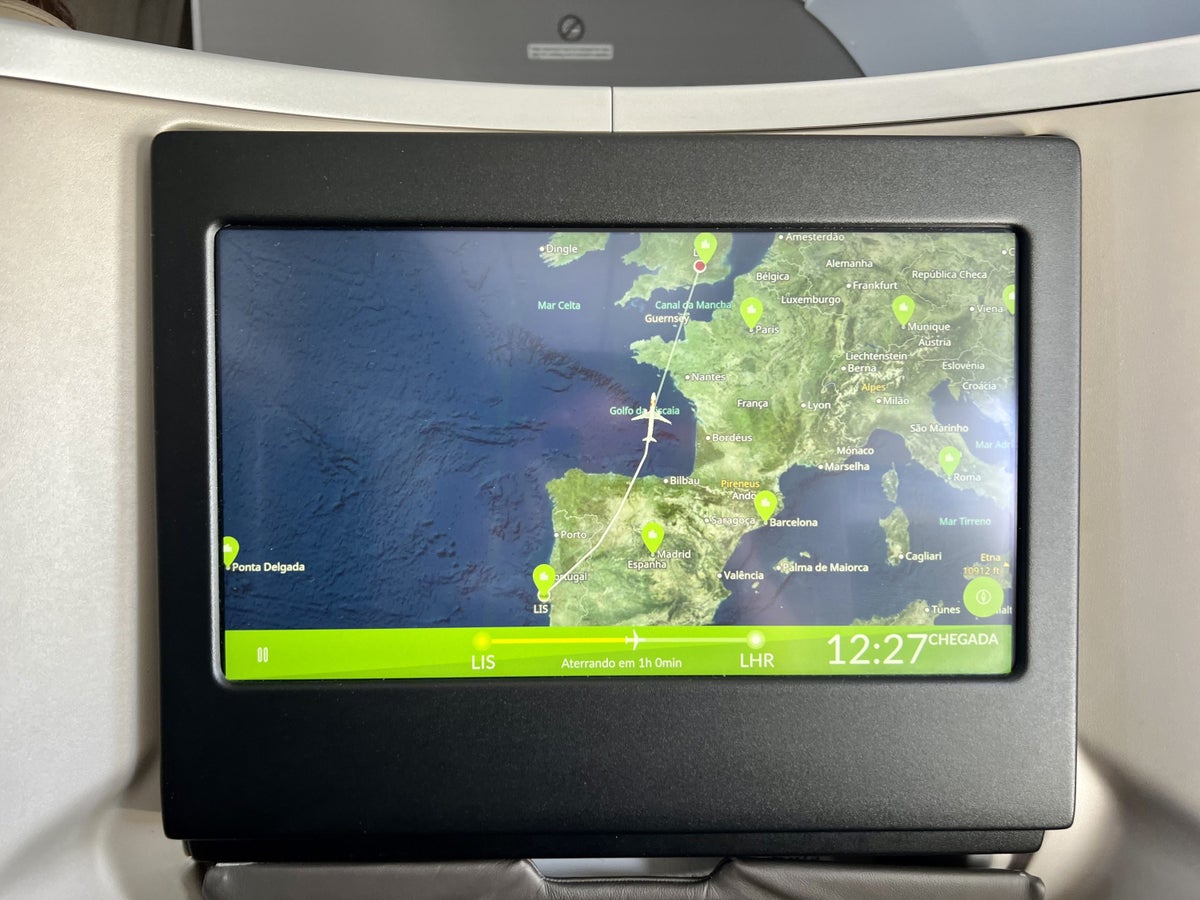 TAP Air Portugal Airbus A321LRneo business class moving map