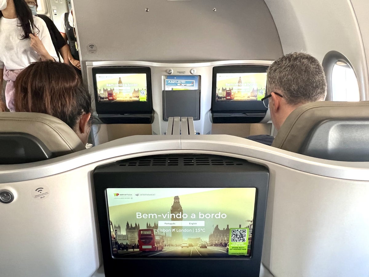 13 Best Ways To Earn Lots of TAP Air Portugal Miles&Go Miles [2023]