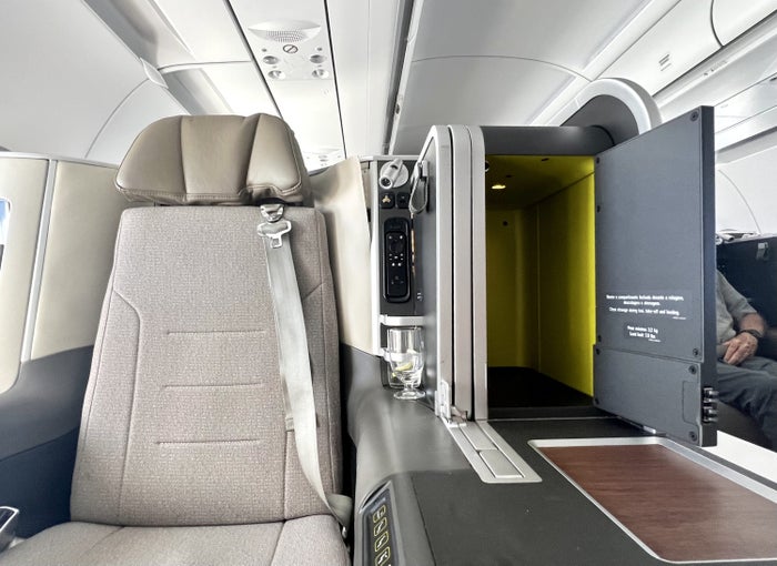 16 Best Ways To Redeem TAP Air Portugal Miles for Max Value [2026]