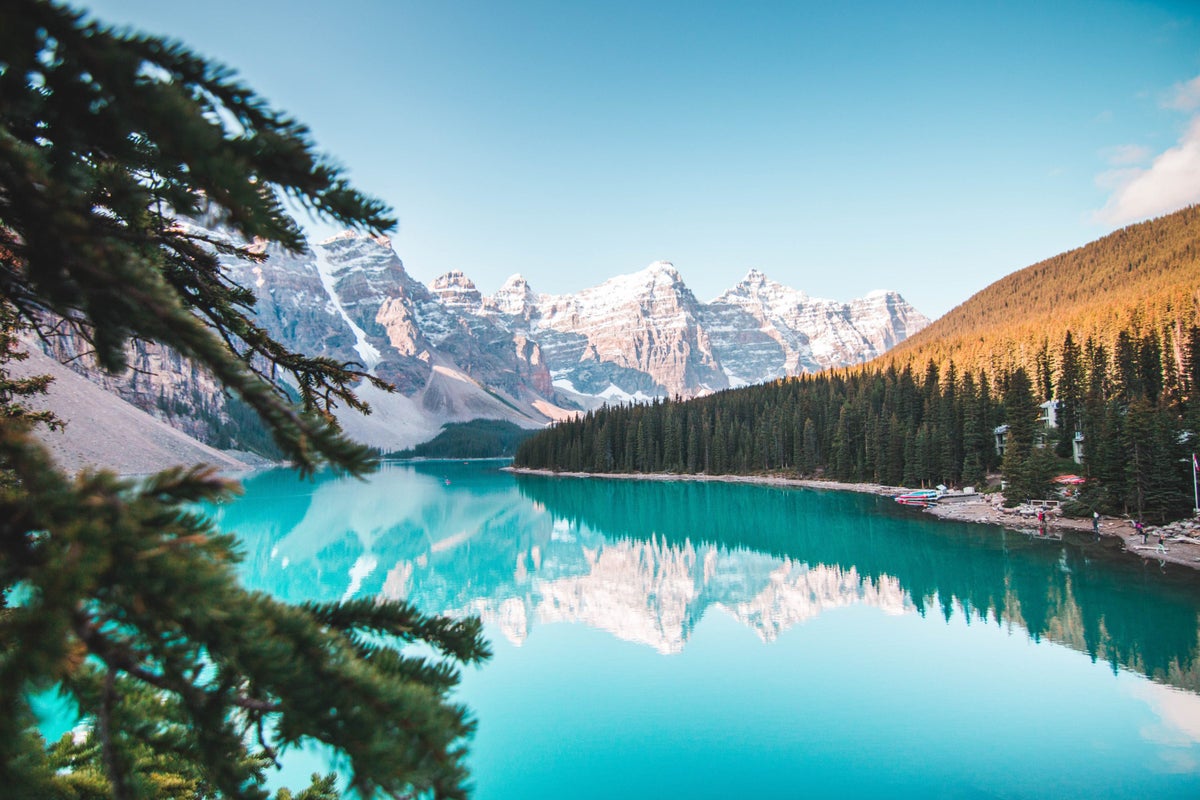 The Ultimate Guide to Banff National Park — Best Things To Do, See & Enjoy!