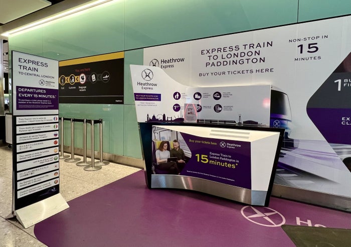 Heathrow Express ticket desk at Heathrow