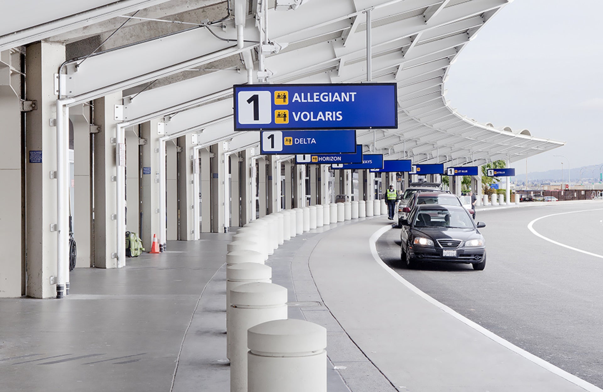 Oakland International Airport [OAK] - Terminal Guide [2024]