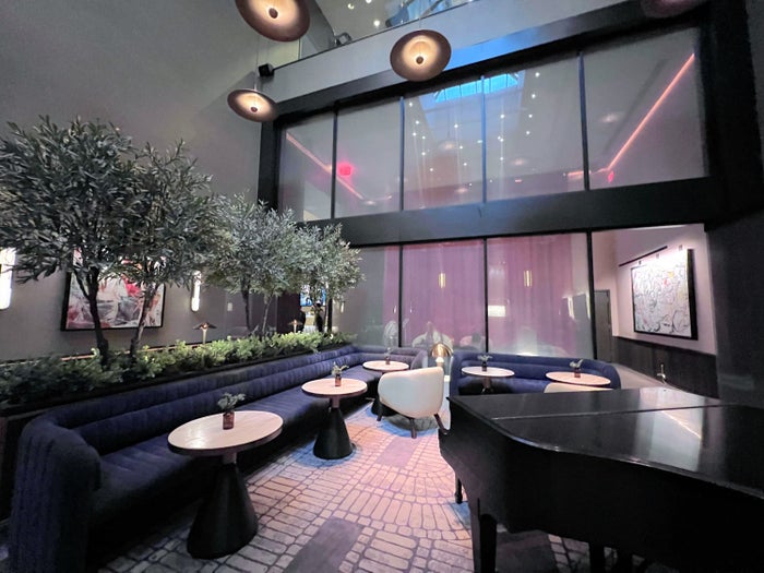 Parkers Restaurant at Thompon Central Park New York