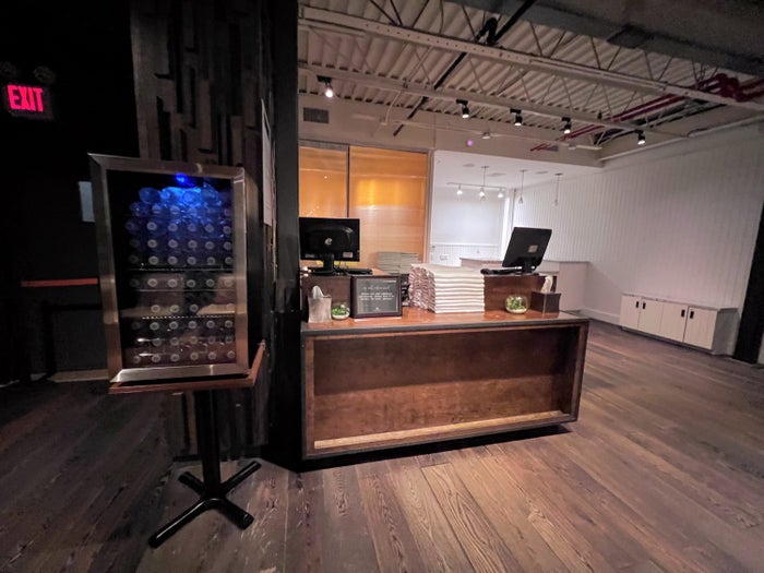Thompson Central Park fitness center front desk