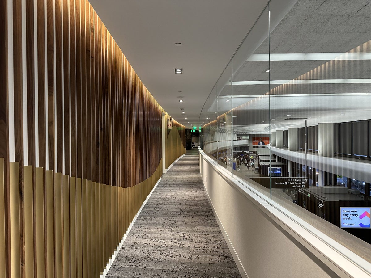 Amex Centurion Lounge SFO Corridor