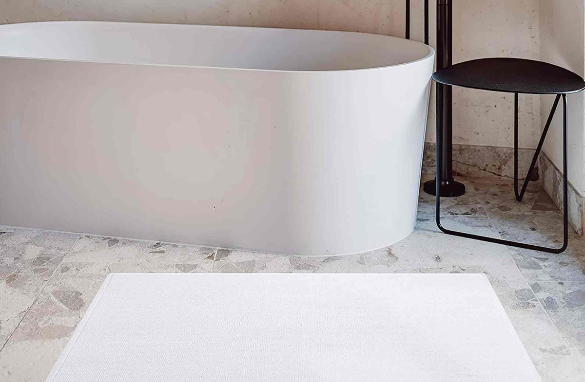 The 5 Best Hotel-style Bath Mats [2023]