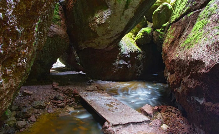 Bear Gulch Cave