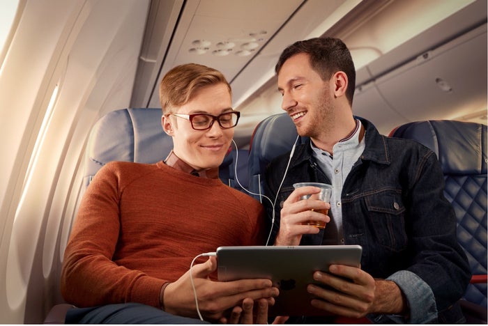The Complete Guide to U.S. Airline “Million Miler” Programs