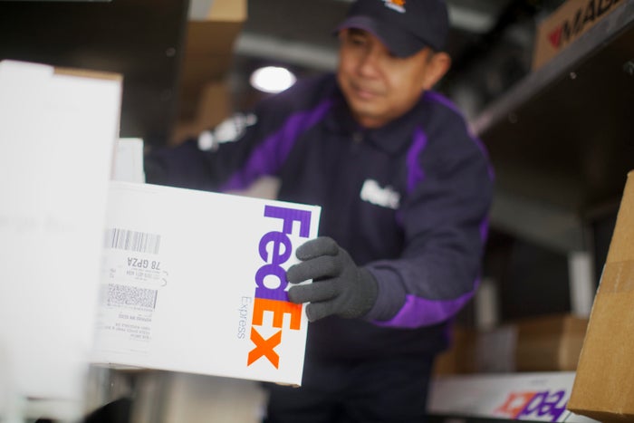 [Expired] Save on Shipping With 3 New Amex Offers for FedEx [Targeted]