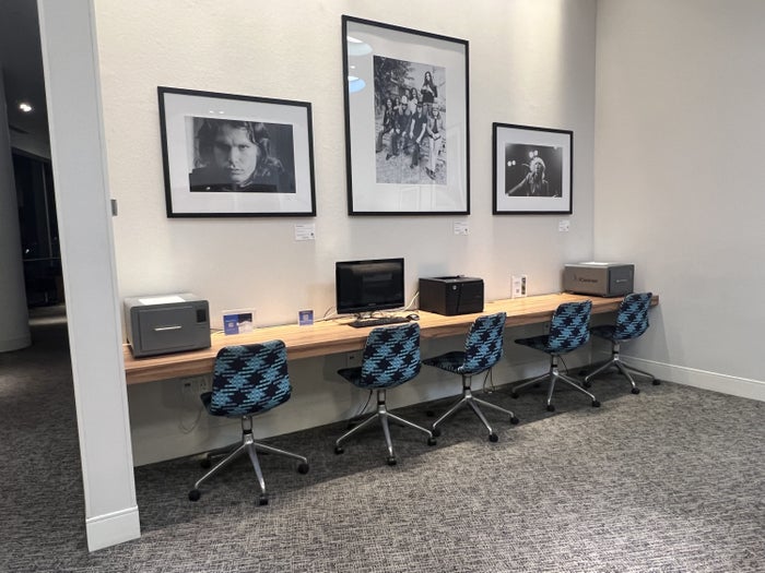 Work spaces at the MIA Centurion Lounge