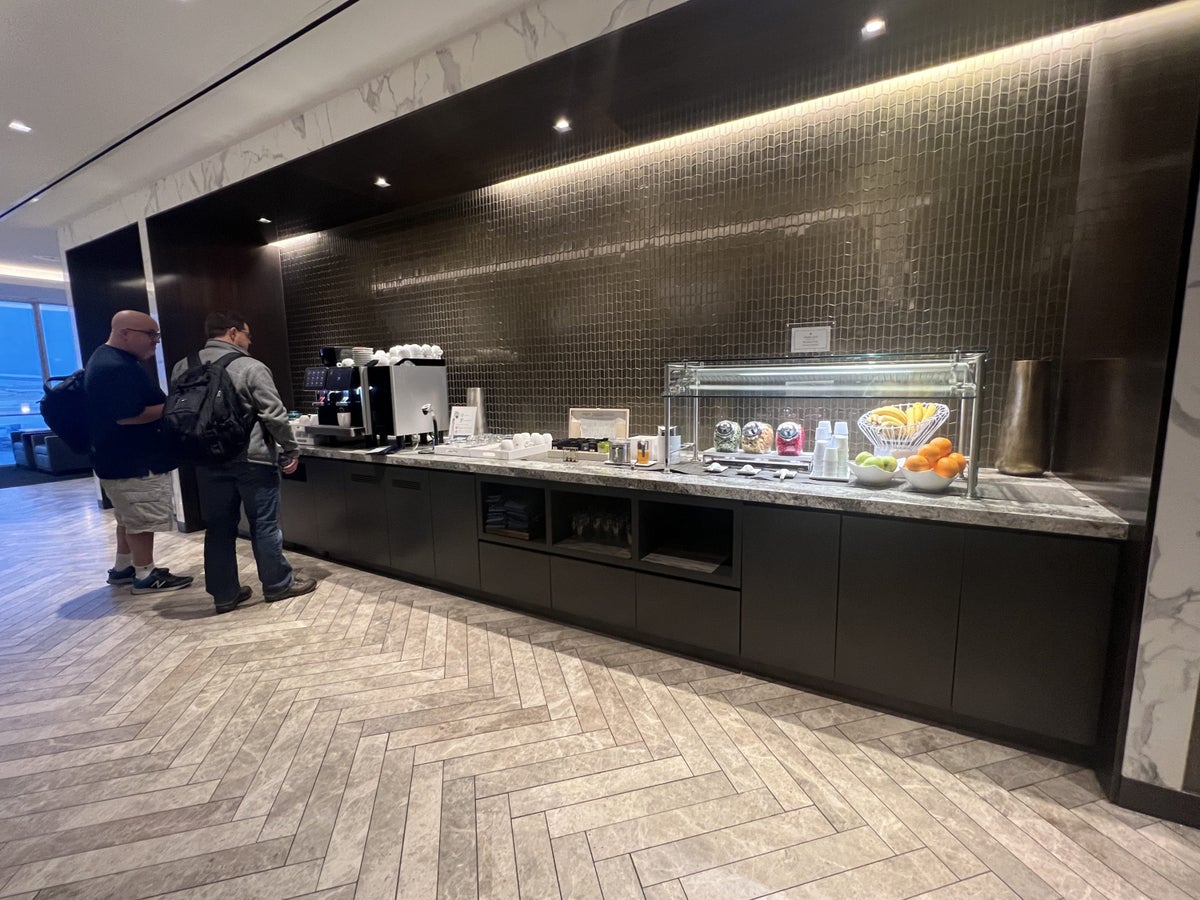 Coffee bar at United Polaris Lounge ORD