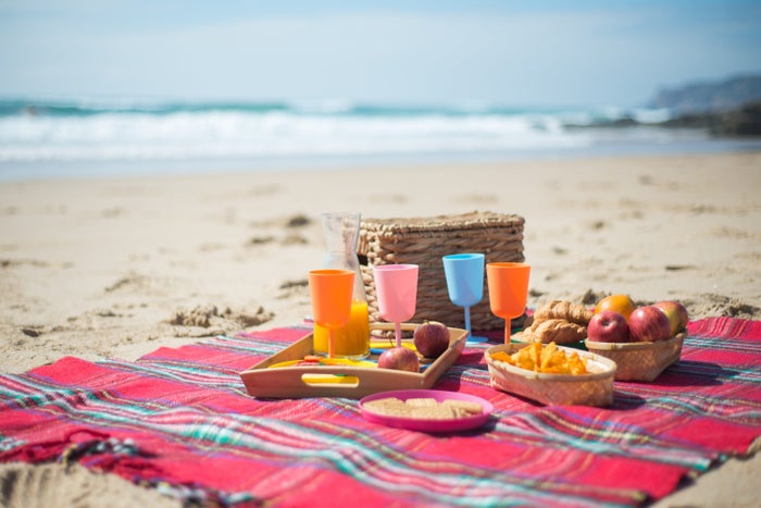 The 10 Best Picnic Blankets for the Outdoors [2024]