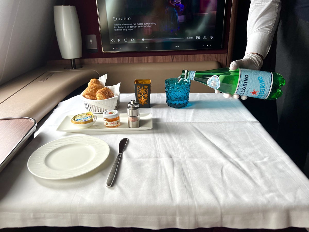Qatar Airways Airbus A380 first class FB breakfast table lay up