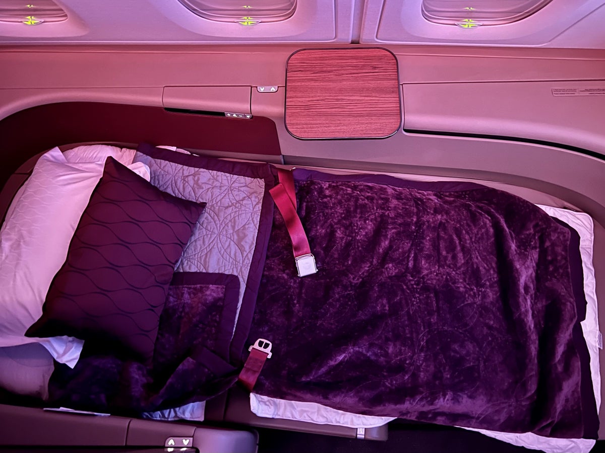 Qatar Airways Airbus A380 first class seat lie flat from above