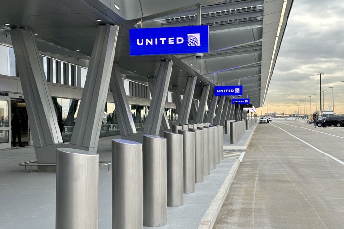 How To Earn 100k+ United MileagePlus Miles [in 90 Days]