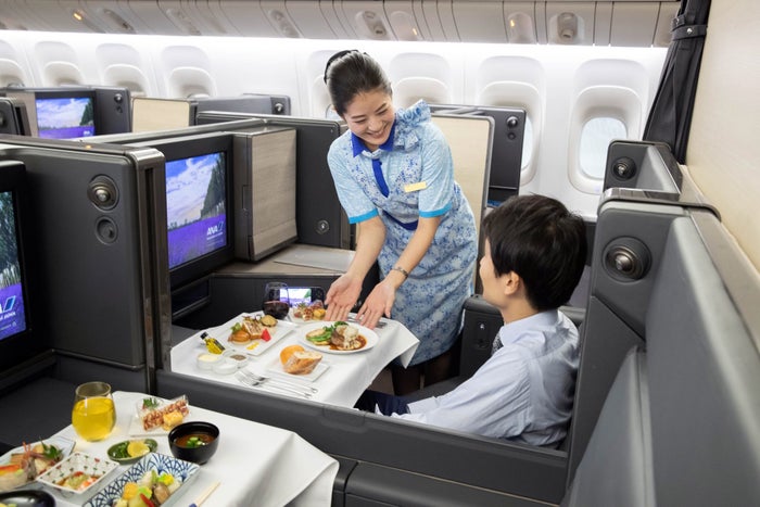 14 Best Ways To Earn Lots More ANA Mileage Club Miles [2026]