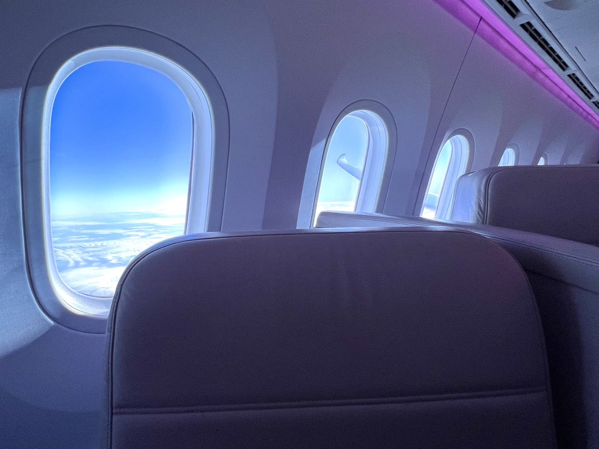 Air New Zealand Boeing 787 business class seat view behind